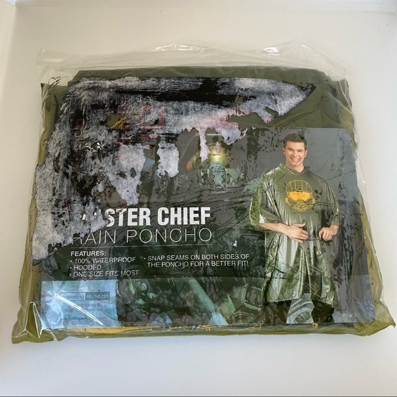 HALO 5 Guardians Master Chief Rain Poncho Marketing Instincts 2015 Rare Find New - Picture 2 of 9